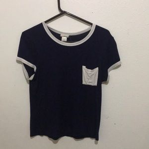 navy blue t- shirt